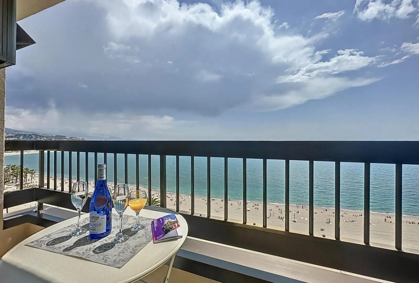 Apartmán Espectaculares Vistas Al Mar Playa Malagueta Màlaga